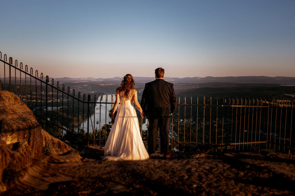 Hochzeitsfotograf Königswinter auf dem Drachenfels